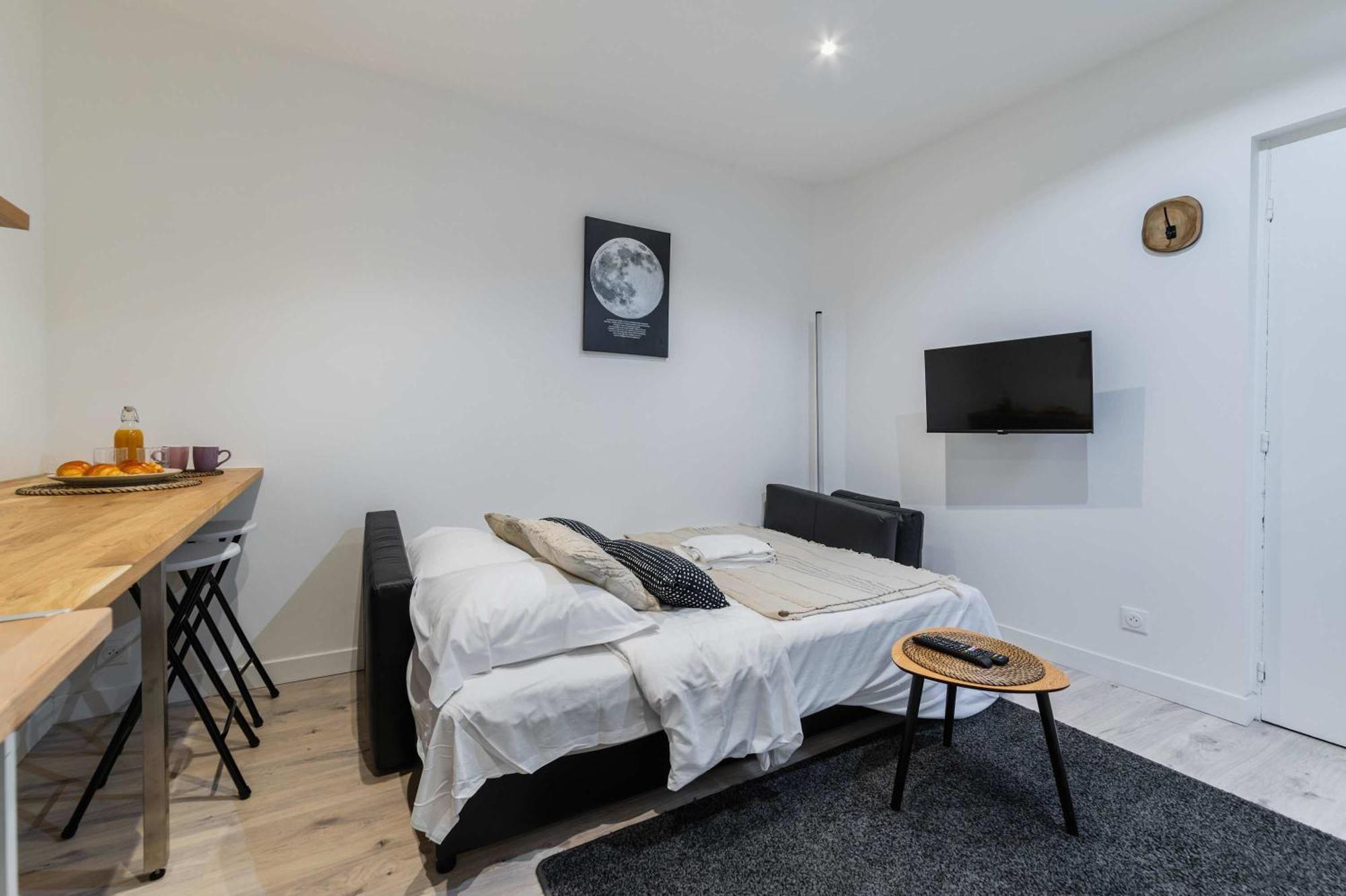 Neuf Porte De Saint Cloud 16 - 4p - Flat-guest * Parijs
