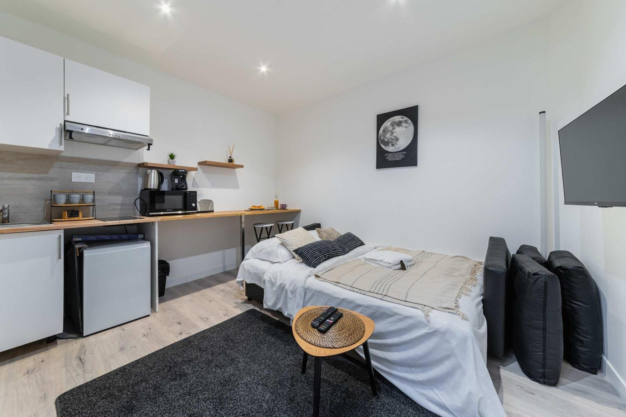 Appartement Neuf Porte De Saint Cloud 16 - 4p - Flat-guest *